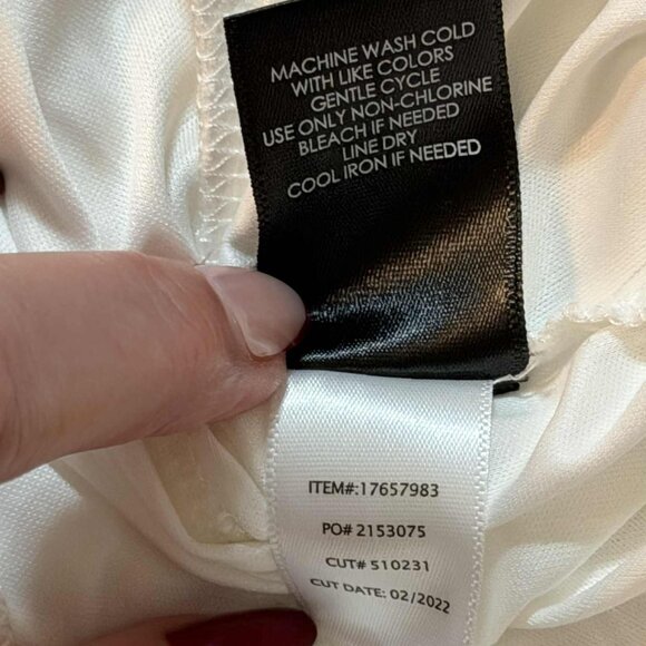 Torrid Size 5 Ivory Babydoll Tank Top, straps, button front, lined - Picture 4 of 9